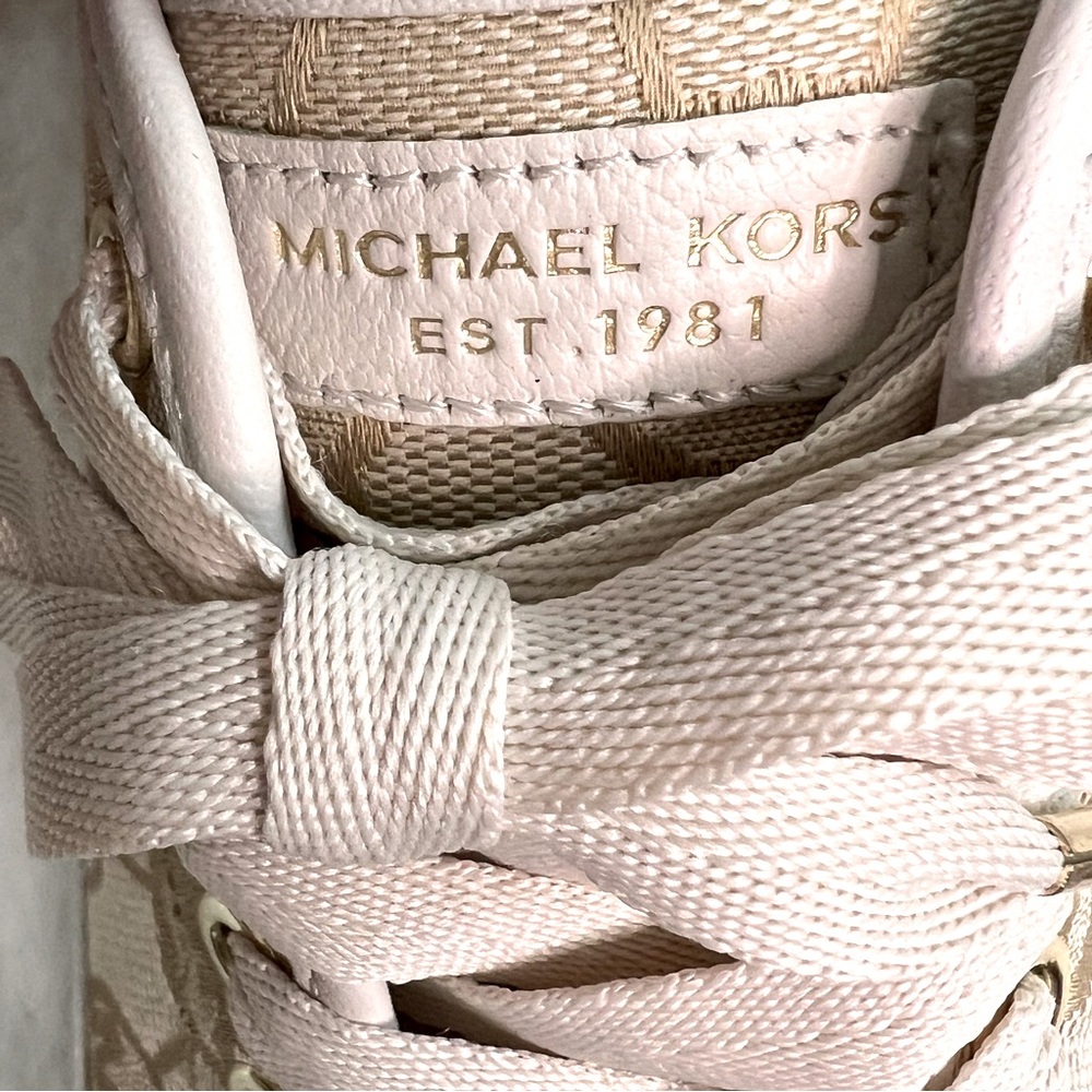 Michael Kors City MK Logo Sneakers Color is Vanilla Size 7 - Picture 11 of 16